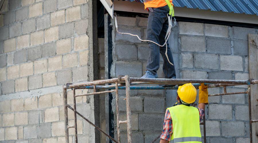 Expert Emergency Roof Repairs services in Belvidere, NE
